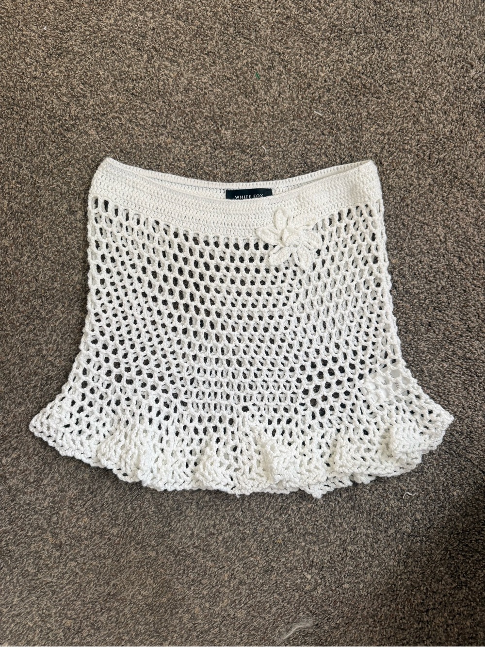 White Fox crochet miniskirt size s/m
